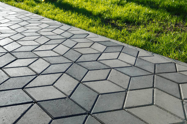 Best Interlocking Driveway Pavers  in Oswego, IL